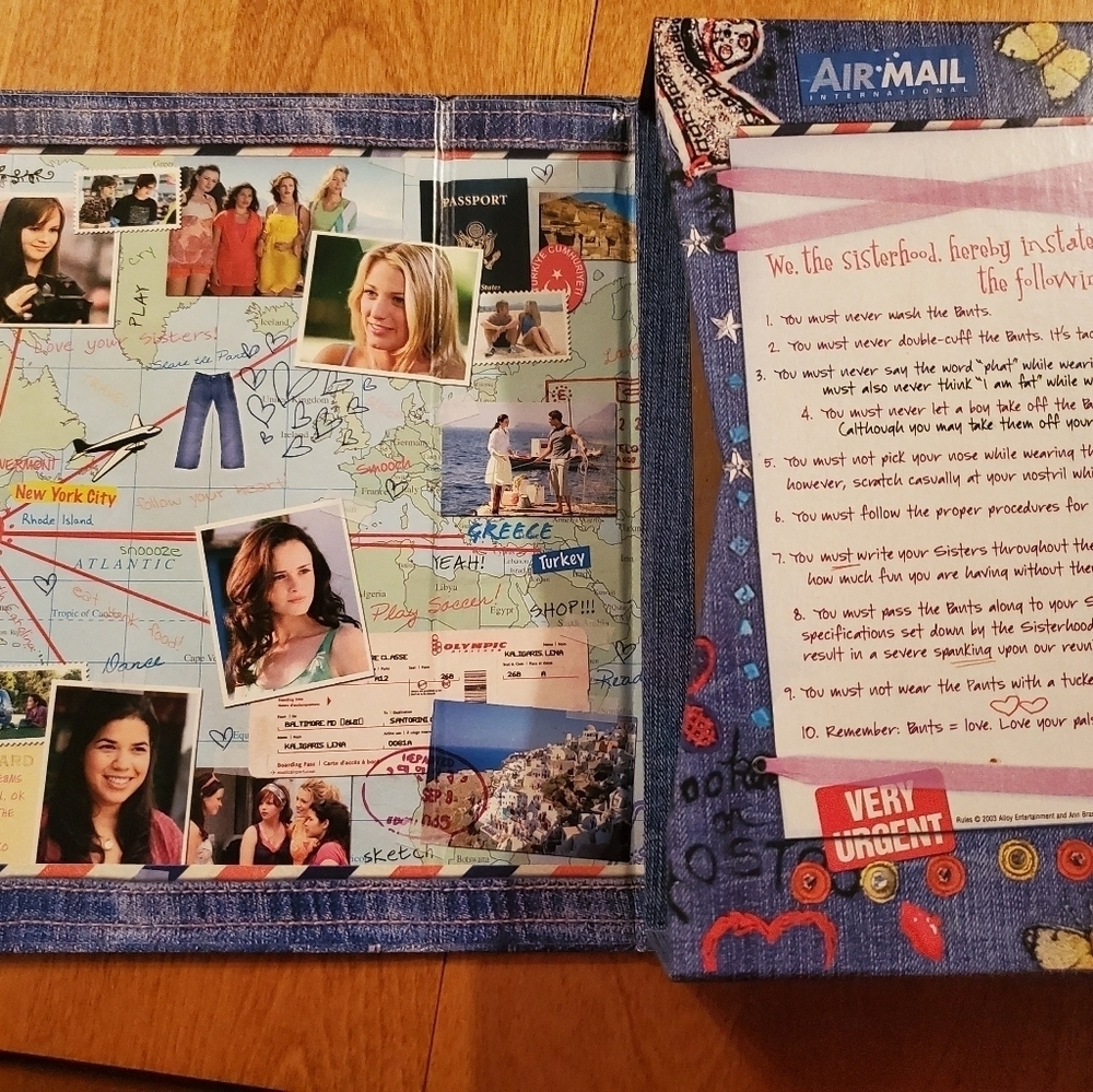 Sisterhood of the Traveling Pants 1 & 2 Limited Edition DVD With Book - Picture 3 of 7